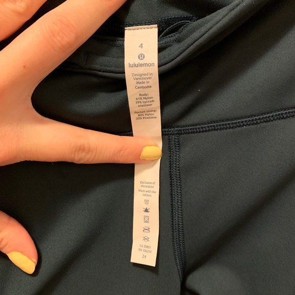Lululemon Speed Up Tight - Picture 3 of 4